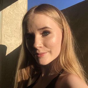 Meet your Posher, Paris